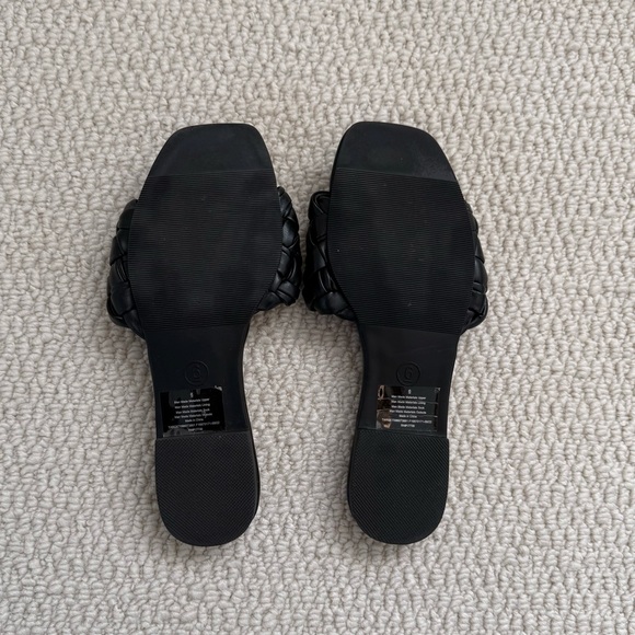 NEW A New Day Carissa Black Woven Sandals - Picture 3 of 5